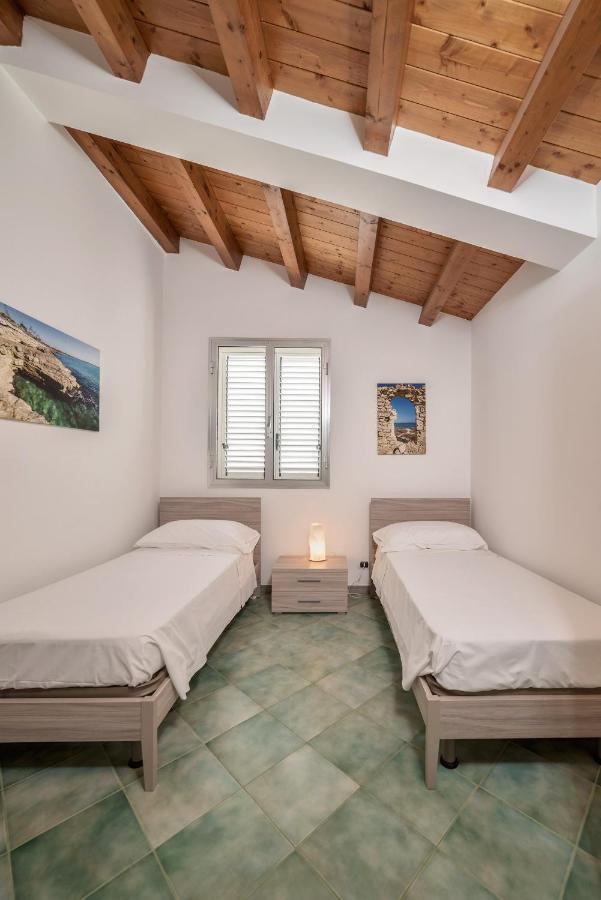 Archimede, Appartamento Con Vista In Centro A Marina Di Ragusa Eksteriør billede